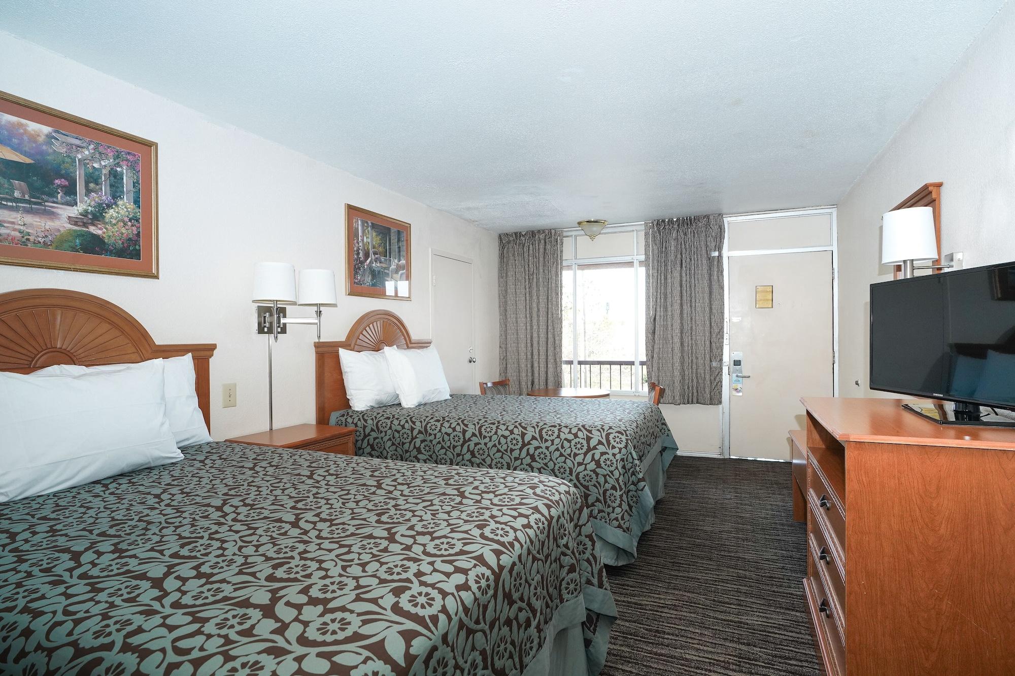 Days Inn By Wyndham Lake City I-75 Kültér fotó